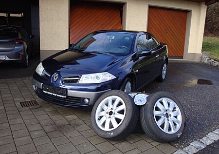 Renault Megane Coupé-Cabriolet Exception 2.0 16V Exc...