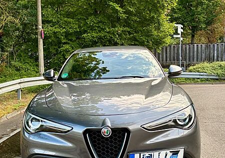 Alfa Romeo Stelvio 2.0 Turbo 16V 206kW