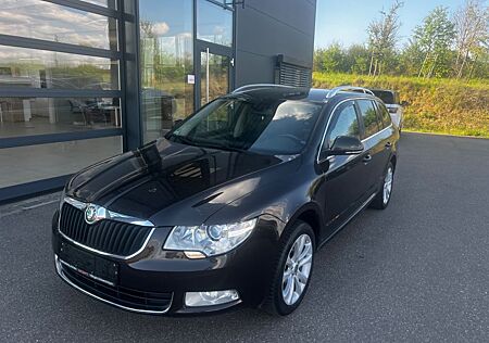Skoda Superb Combi Family 4x4+Automatik