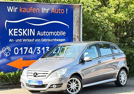 Mercedes-Benz B 160 Sportpaket *TEILLEDER*NAVI*ALU 17*PDC*