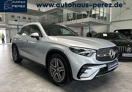 Mercedes-Benz GLC 300 4M AMG PREMIUM + DISTRONIC-PANORAMA-19´´