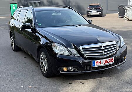 Mercedes-Benz E 220 E220CDI*2.Hand*Scheckheftgepflegt*Euro5*136gCo2*