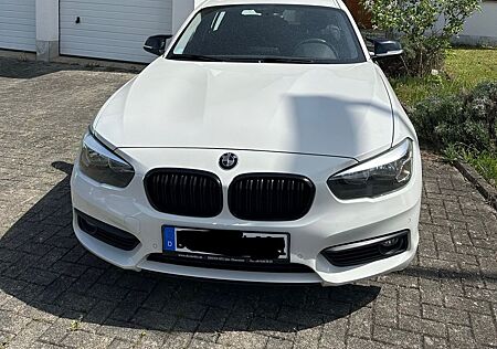 BMW 118i Limousine F20