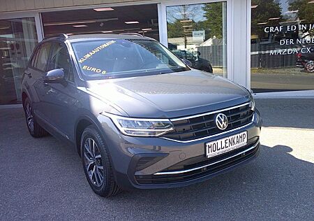VW Tiguan Volkswagen Life, Klimaautomatik, PDC vorn + hinten