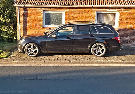 Mercedes-Benz C 220 CDI T BlueEFFICIENCY -