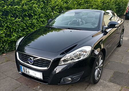 Volvo C70 D3 - AHK, Automatik - TOP Gepflegt