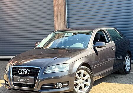 Audi A3 1.6 TDI Ambition/PDC/Klimaauto/Sitzheizung/