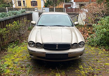 Jaguar X-Type 2.5 Liter V6 Sport Sport