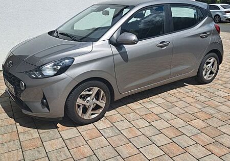 Hyundai i10 1.0 Trend AMT Trend Automatic