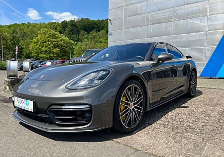 Porsche Panamera Turbo. ** Carbon+Leder+8xALU 21 **