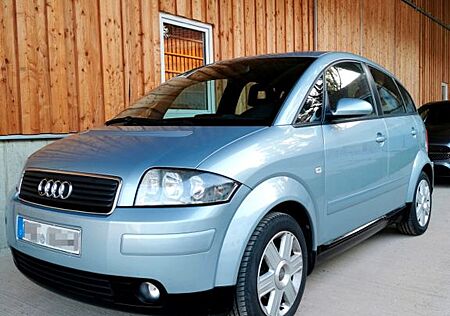 Audi A2 | 1.4 Benzin | Erstbesitz | TÜV 05/2027