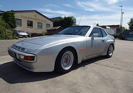 Porsche 924 Turbo