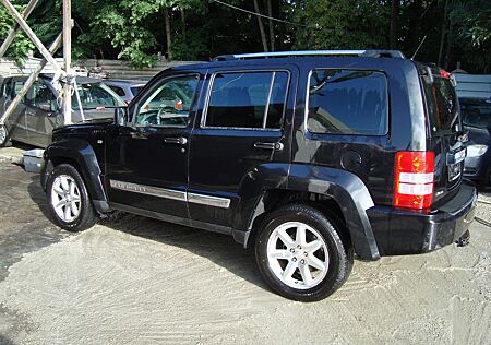 Jeep Cherokee Limited 2.8 CRD Autom. LEDER NAVI