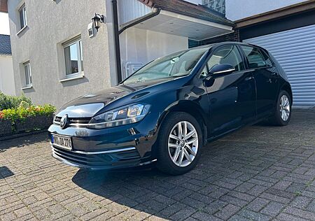 VW Golf Volkswagen 1.6 TDI
