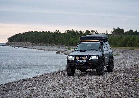 Nissan  Patrol Y61 3.0 Di Overland / Expedition