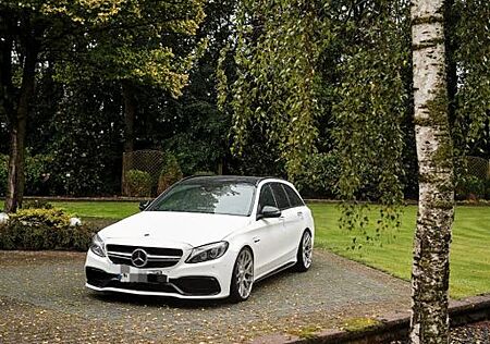 Mercedes-Benz C 63 AMG Mercedes-AMG C 63 T Mercedes-AMG