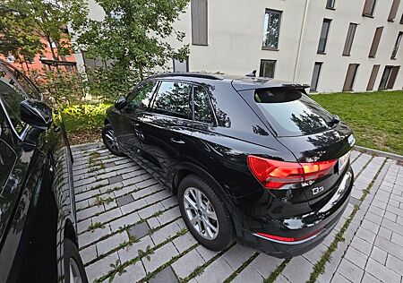 Audi Q3 35 TFSI S tronic -
