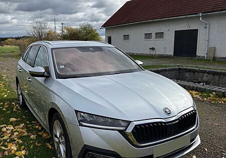 Skoda Octavia 2.0 TDI 110kW DSG STYLE COMBI