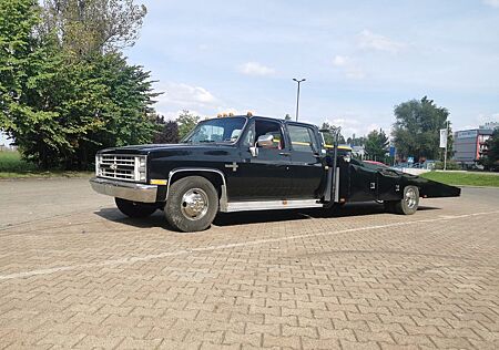 Chevrolet Silverado C30 Double Cab 3+3 Ramp Truck Hauler