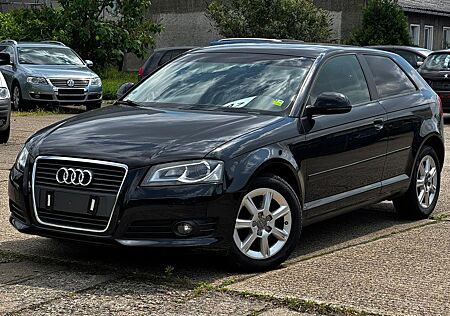 Audi A3 2.0 TDI AHK KLIMA 6 GANG EURO 5 TÜV NEU