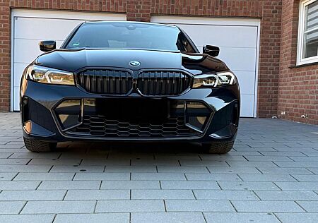 BMW 318i Automatik - Facelift- Widescreen - HeadUp