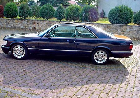 Mercedes-Benz 560 Automatik SEC W126