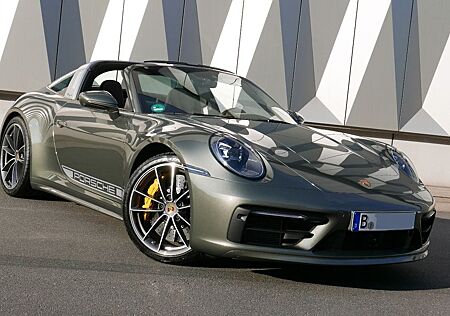 Porsche 992 Targa 4S