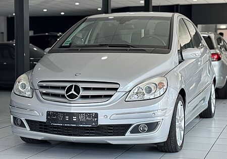 Mercedes-Benz B 180 CDI *SPORTPAKET*RENTNER*1-HAND*17ZOLL*SHZ*