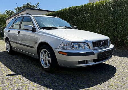Volvo V40 1.9D SITZHZ°KLIMA°ELEKTR.FENST°