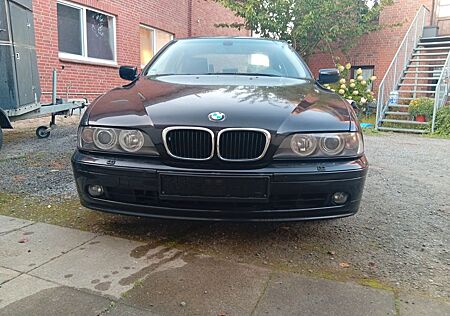BMW 525 gebraucht kaufen BMW 525i A -