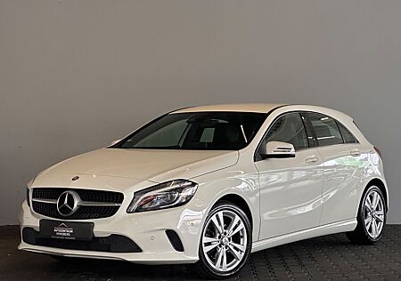 Mercedes-Benz A 180 Automatik *SHZ*NAVI*PDC*