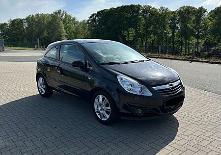 Opel Corsa D 1.4 16V Automatik