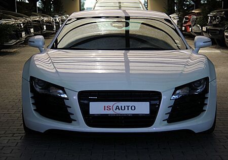 Audi R8 Coupe 4.2 FSI quattro