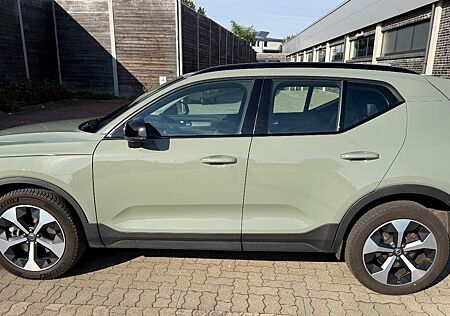 Volvo XC 40 XC40 B4 Ultra Dark DCT Ultra Dark