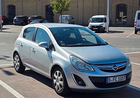 Opel Corsa 1.4 Satellite in TOP gepflegtem Zustand