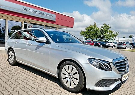 Mercedes-Benz E 220 E -Klasse T-Modell d