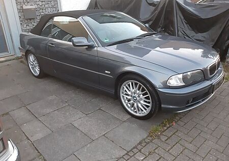 BMW 320Ci -Cabrio Vollleder Sport Scheckheft voll