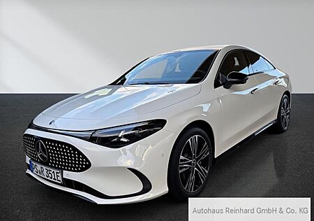 Mercedes-Benz CLA 350 4MATIC mit EQ Technologie NIGHT+WINTER