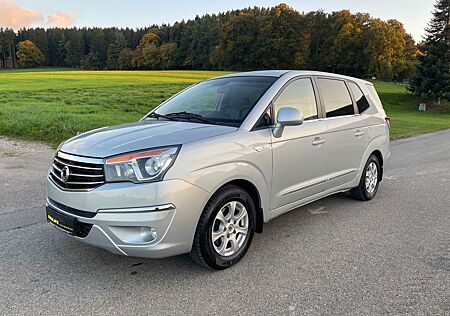 SsangYong Rodius 2.2 Diesel e-XDi 220 Crystal Plus 2WD