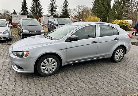 Mitsubishi Lancer 1.6 MPI Sportback *Klima*1.Hand*