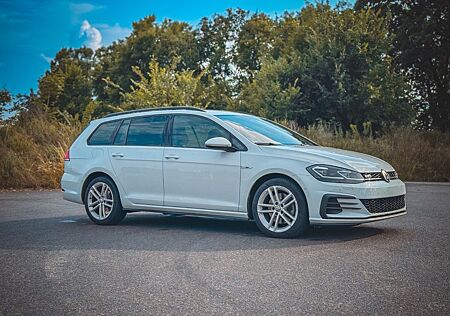 VW Golf Volkswagen 2.0 TDI DSG GTD Variant GTD