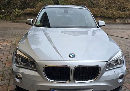 BMW X1 xDrive20D Topzustand