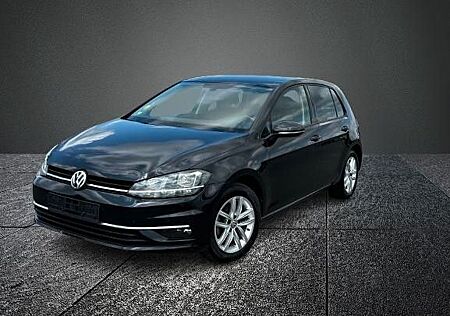 VW Golf Volkswagen VII Limo 2.0d 150PS Navi Led
