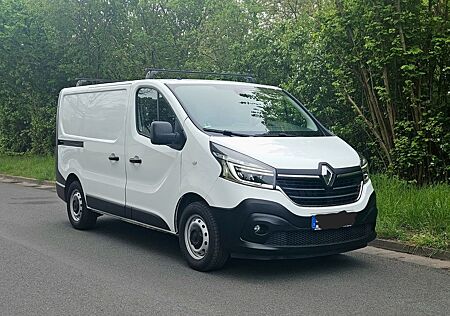 Renault Trafic 2.0 dci 120 PS Neu TÜV