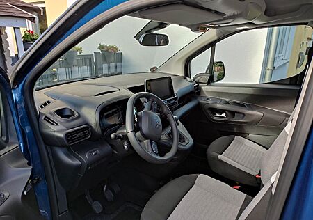 Citroën Berlingo , Rollstuhlrampe, behindertengerecht