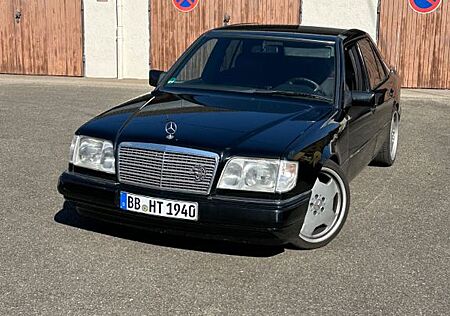 Mercedes-Benz 220 gebraucht kaufen Mercedes-Benz 220 E220