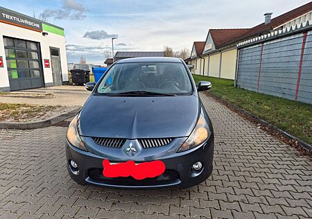 Mitsubishi Grandis 2.4 Invite 7-Sitzer Invite