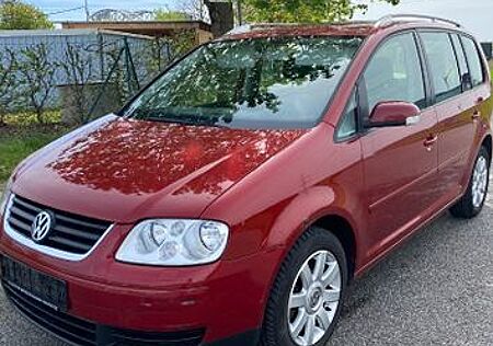 VW Touran Volkswagen 2.0 TDI DSG Klima Trendline