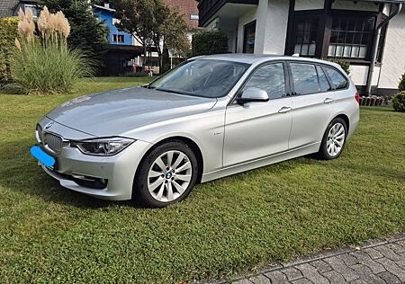 BMW 320i Touring Modern Line Modern Line
