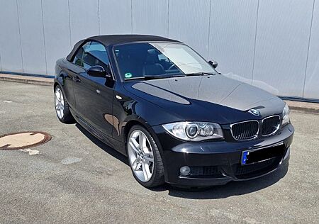 BMW 125i Cabrio | M Paket | Leder | Navi |
